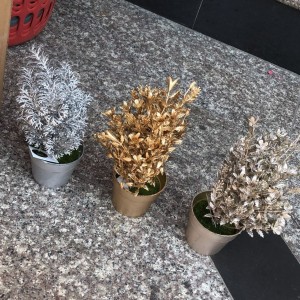 قوار ورد زينة مقاس 16 سم بلاستيك مع ورد لون فضي ذهبي برونزي قوار ورد زينة مقاس 16 سم بلاستيك مع ورد لون فضي ذهبي برونزي